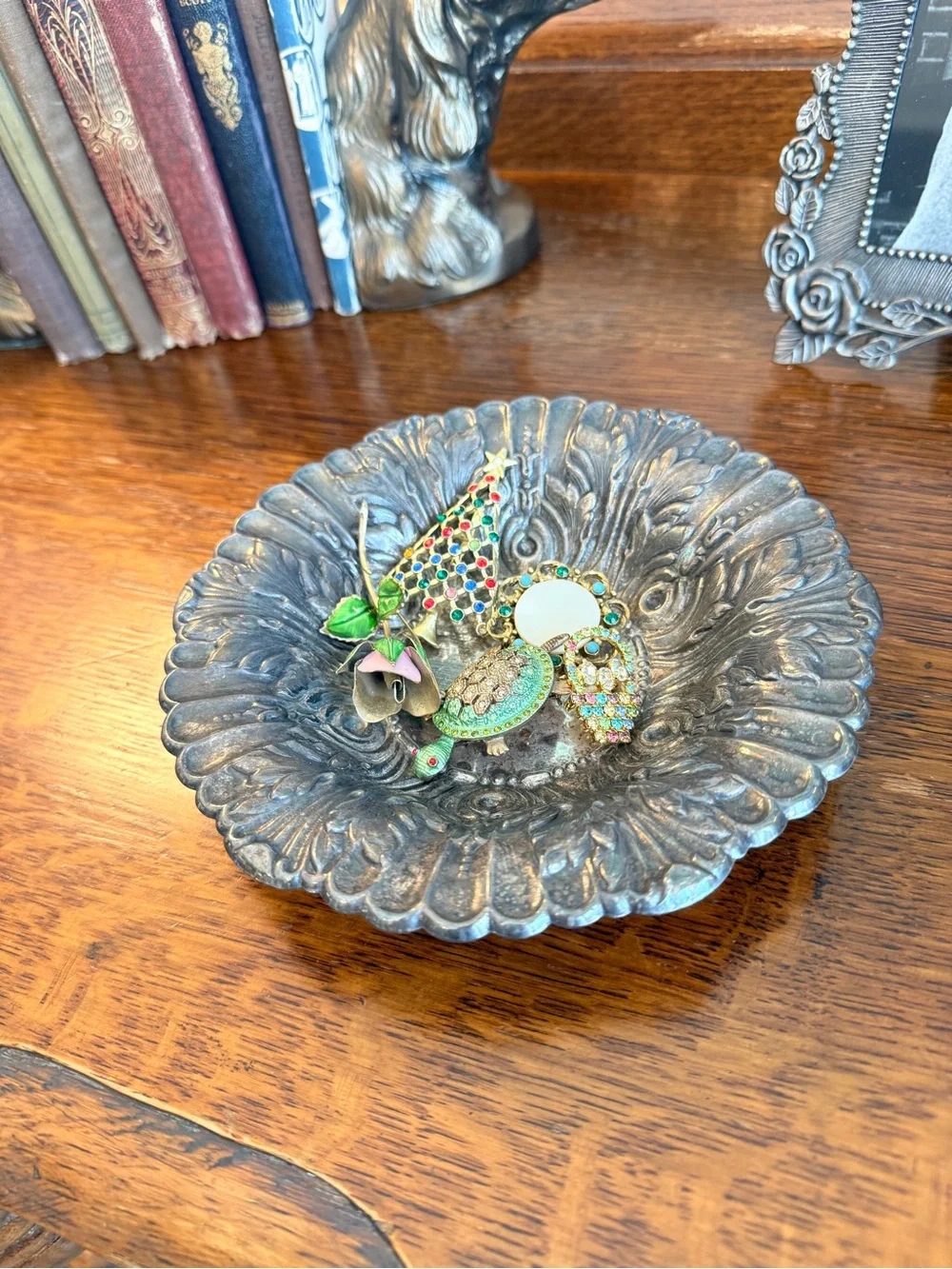 Vintage Towle Acanthus Leaf Bon Bon Dish – EP Silverplate – Model 4005